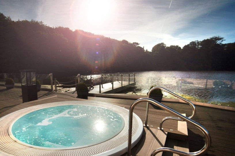 Hot tub at Wynayrd Hall Spa