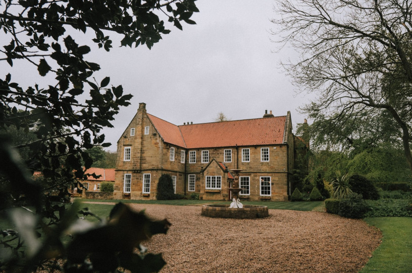 Pinchinthorpe Hall exterior